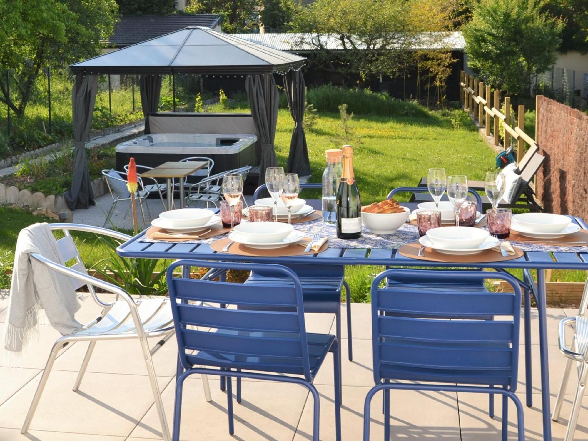 Le Cemarose: Spa, Jardin, Terrasse Et Jolie Vue Au Coeur D'エペルネー エクステリア 写真